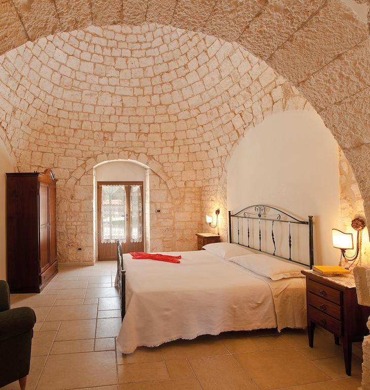 Masseria Madonna Dell'Arco Agriturismo Martina Franca Quarto foto